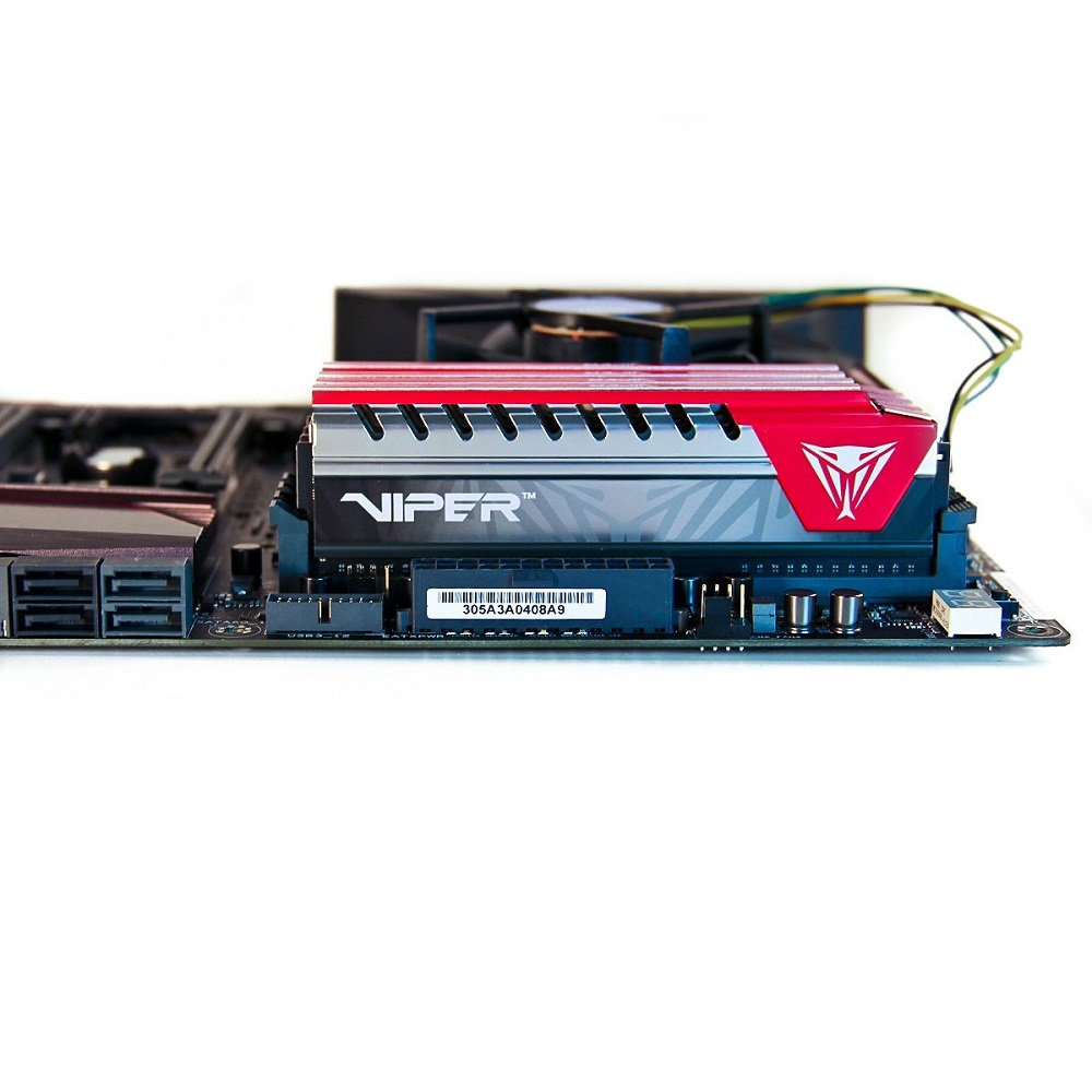 Memória Patriot Viper 16GB DDR4 3200Mhz CL16 PVE416G320C6KRD Kit 2x8gb